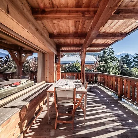 Snowcrest, Verbier- By Emerald וורבייה