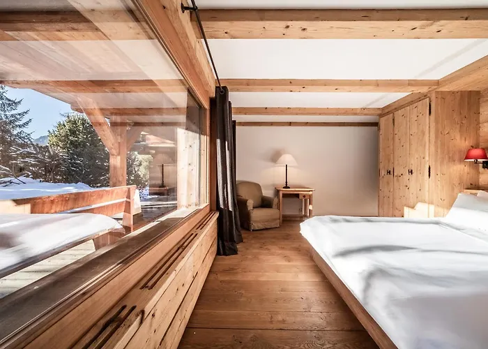 Snowcrest, Verbier- By Emerald *