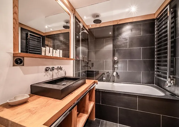 Snowcrest, Verbier- By Emerald *